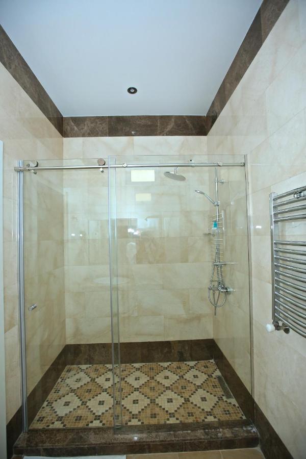 Miraj Hotel Baku Extérieur photo
