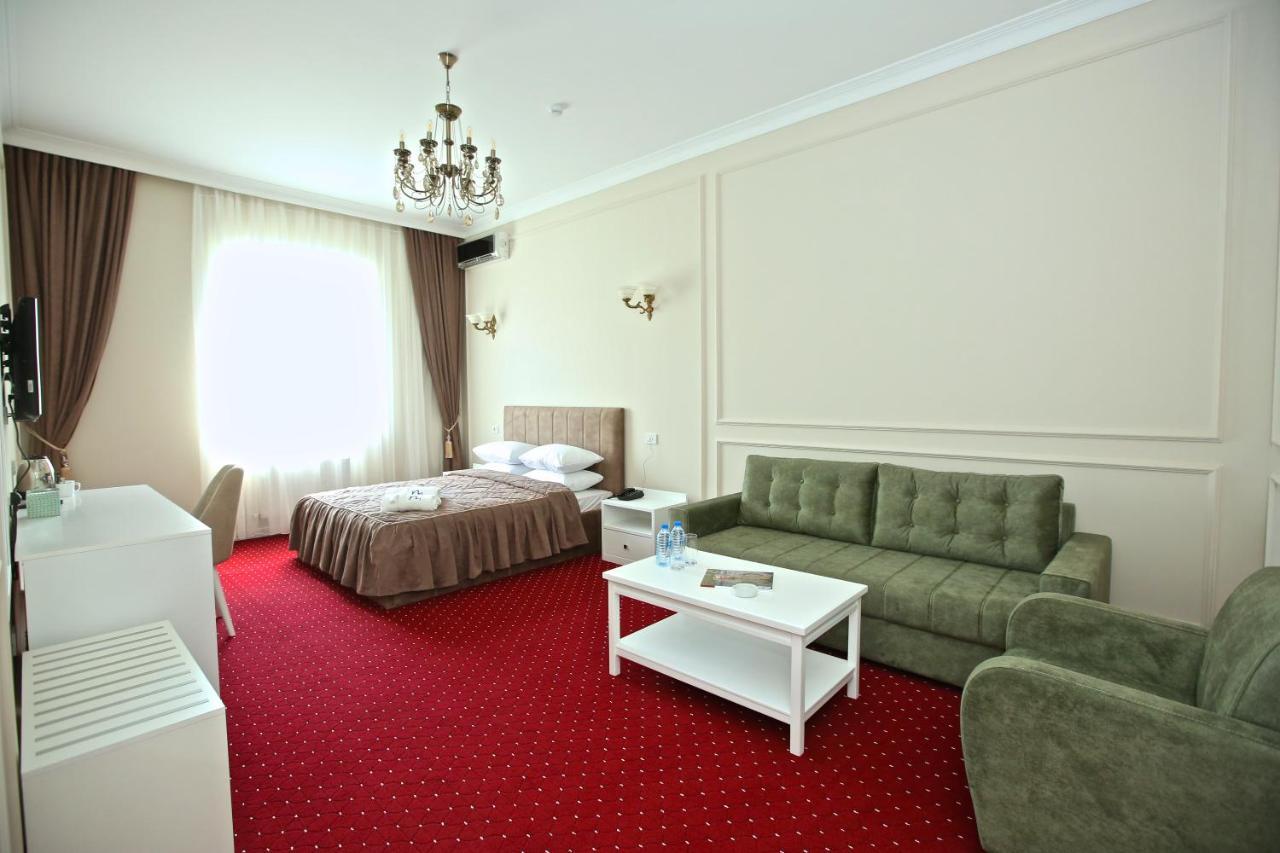 Miraj Hotel Baku Extérieur photo
